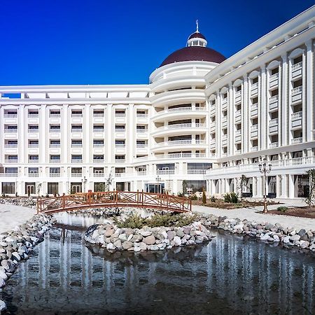 Shamakhi Palace Sharadil Seredil Exterior photo The Grand Hotel